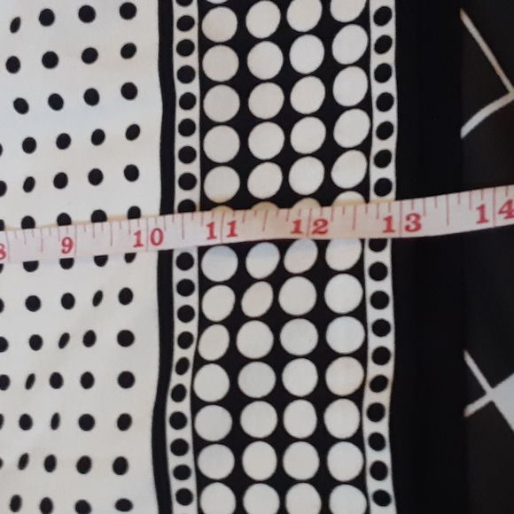 * LOFT OFF WHITE SHORTS WITH BLACK POLKA DOTS, SIZE 8 NEW - Picture 9 of 10